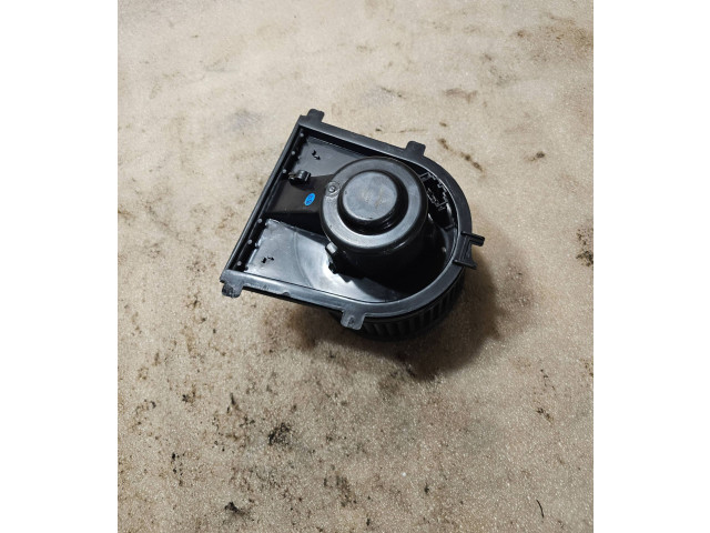 Вентилятор печки 2002221, 34066 Audi A3 S3 8L