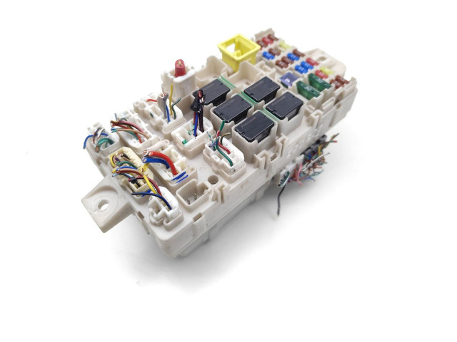 Блок предохранителей 8637B255, 0958TH2 Mitsubishi L200