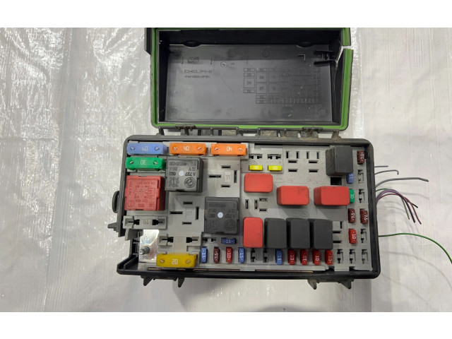 Pojistková skříňka 51701703 Fiat Grande Punto 2006