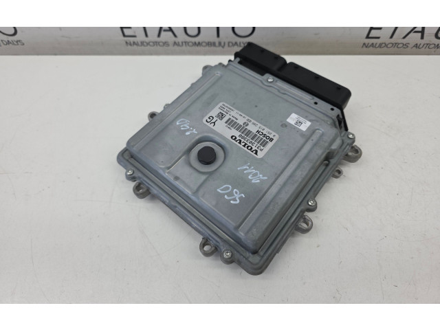 Блок управления двигателя 31303388, P31303388   Volvo S60