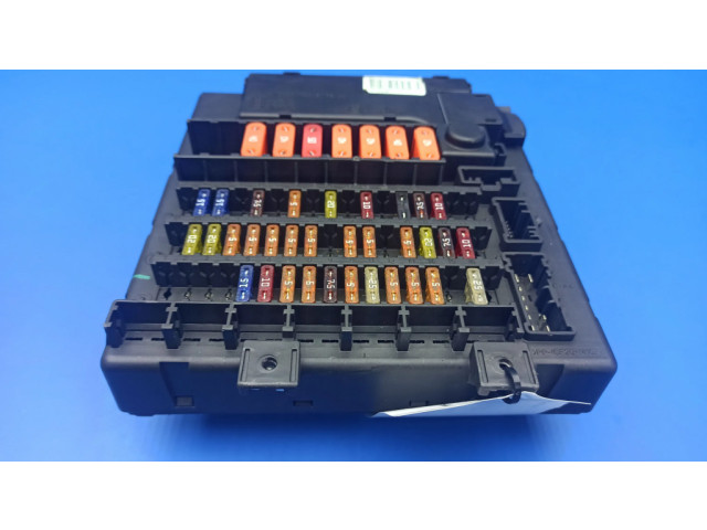 Блок предохранителей 6905228 BMW Z4 E85 E86