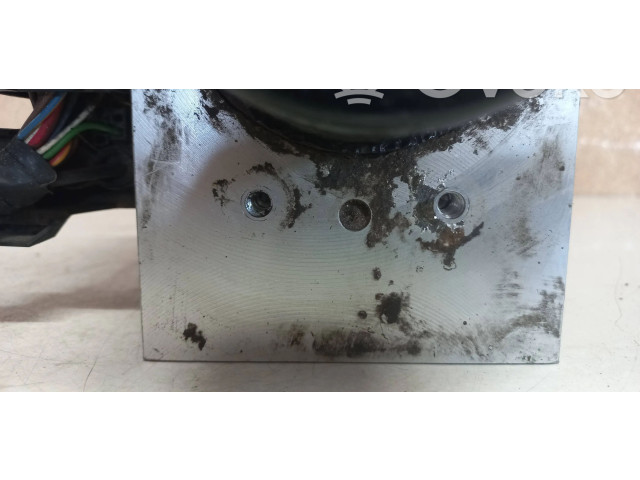 Блок АБС 8619968 Volvo V70 2000 - 2004 года