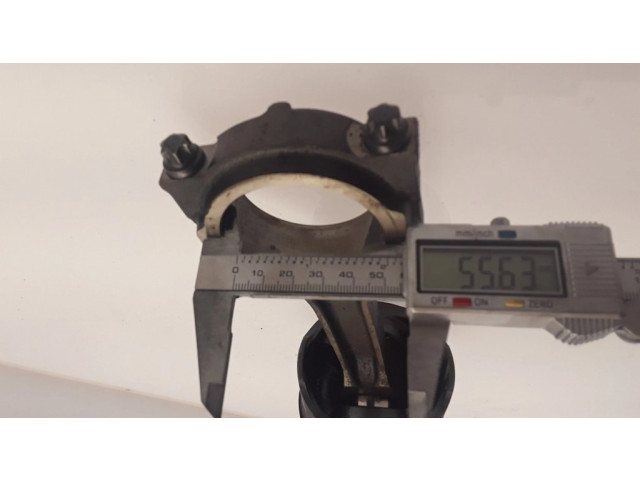 Píst 24655B   Ford Mondeo Mk III  pro naftový motor 2.0  