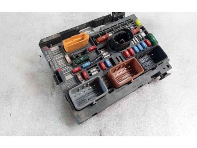 Pojistková skříňka 9666700480 Citroen Berlingo 2008