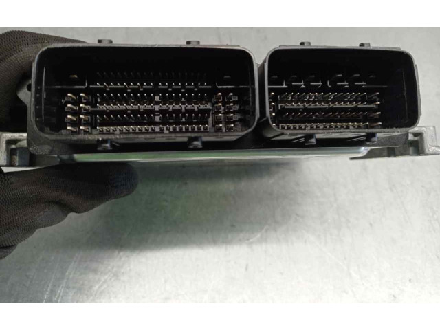 Блок управления двигателя 9833749880, 0281036205   Peugeot Partner III