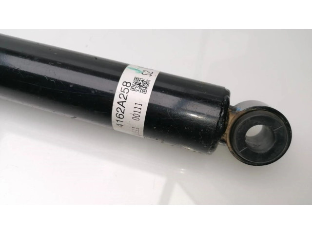 Задний амортизатор с пружиной