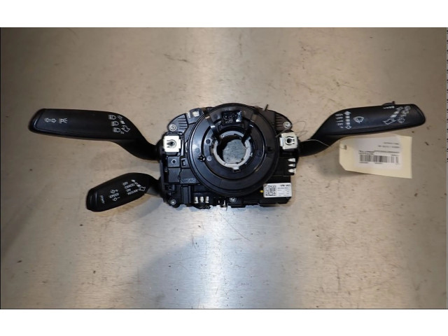 Ручка стеклоочистителей    Audi A1