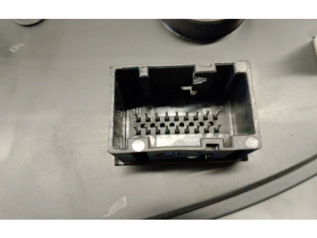 Přístrojová deska Lancia Musa 2007 518081390