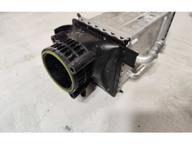 Интеркулер 04E145785E Volkswagen Golf VII