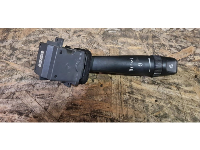 Ручка стеклоочистителей 8691695 Volvo S80