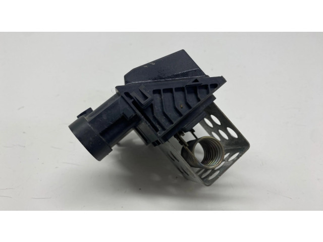 Реле вентилятора охлаждения