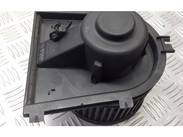 Вентилятор печки    1J1819021B   Audi A3 S3 8L