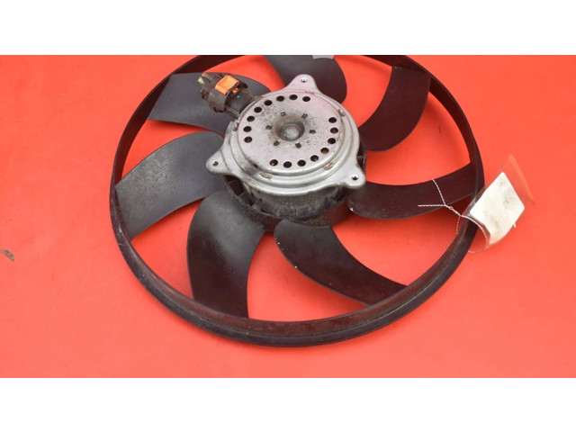 Вентилятор радиатора     M143207, M143207    Peugeot 301 
