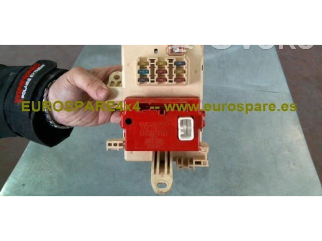 Pojistková skříňka 82641-60060 Toyota Hilux (AN10, AN20, AN30) 2001