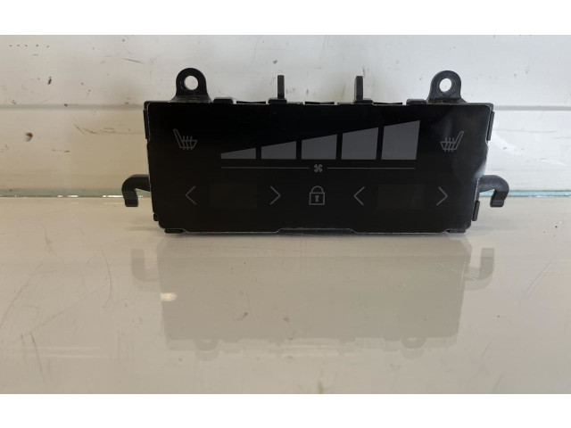 Блок управления климат-контролем 31674023, P31674023   Volvo XC90