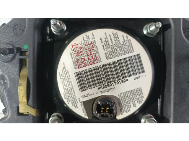 Подушка безопасности водителя 569001H000EQ KIA Ceed