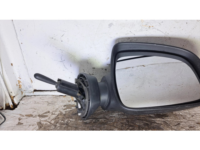 Зеркало (механическое)    правое   Dacia Logan I  2004-2012 года   