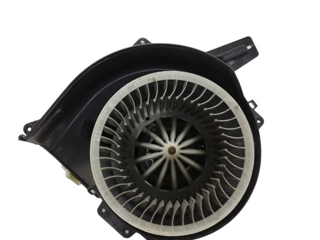 Вентилятор печки    6R1819015   Skoda Rapid (NH)