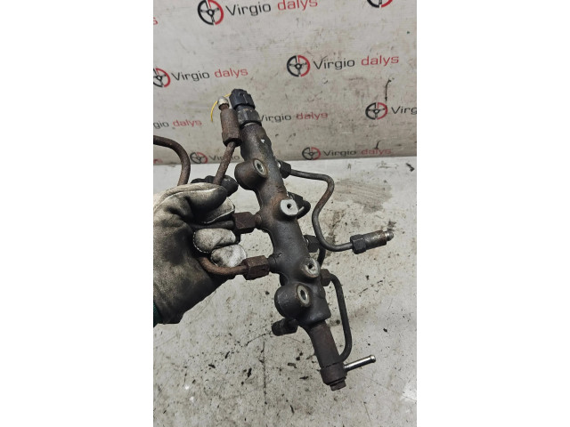 Vstřikovací lišta Mazda 5 pro benzínový motor 2.0