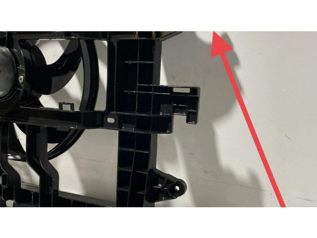 Вентилятор радиатора 214813635R Dacia Duster