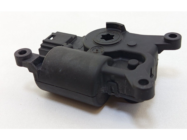 Вентилятор печки 5Q0907511A, T1016054F Volkswagen Golf VII