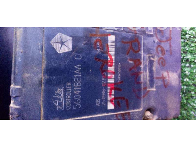 Подушка безопасности в сиденье 56041821AAC, P56044300AC Jeep Grand Cherokee (WJ)