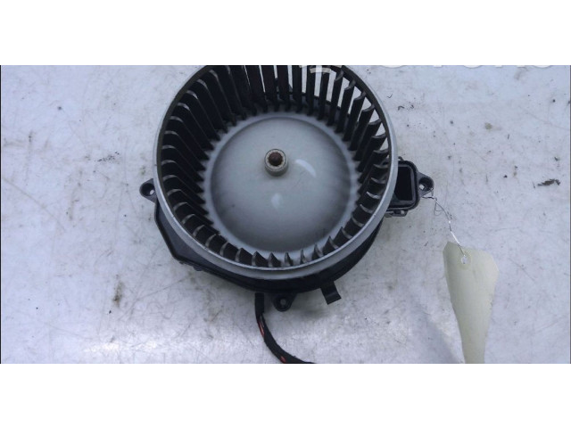 Вентилятор печки       Peugeot Partner