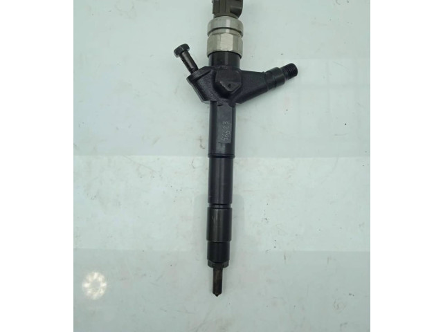 Vstřikovač AW400AW4, AW400AW4 Nissan Almera Tino