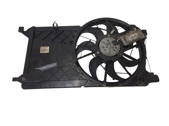 Вентилятор радиатора 3M5H8C607XD, 0130303963 Mazda 3 I