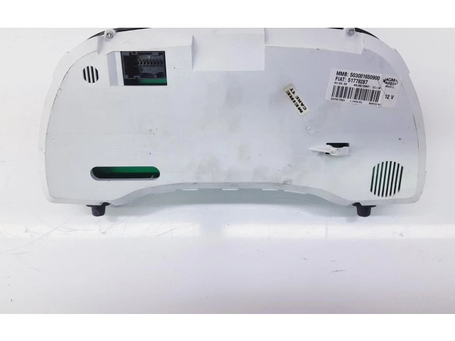 Спидометр (приборный щиток) 51778287, 51820311    Fiat Linea  -  года