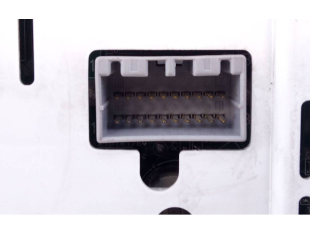 Панель приборов 8022008201, 11000767810S SsangYong Rexton