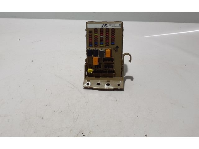 Блок предохранителей 82201SJ700   Subaru Forester SK    