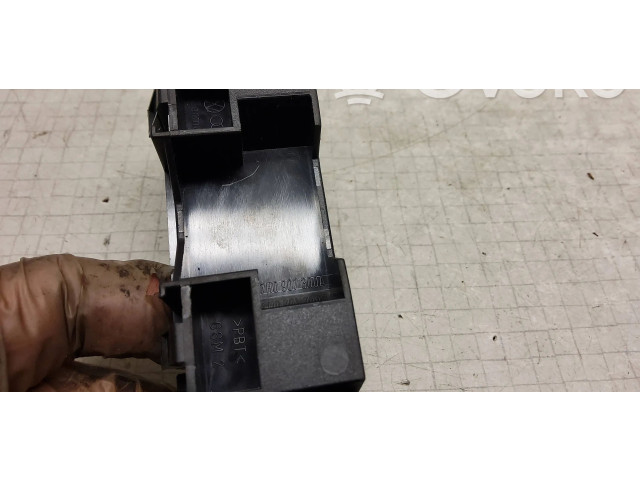 Pojistková skříňka 7H0907300A Volkswagen Transporter - Caravelle T5 2008