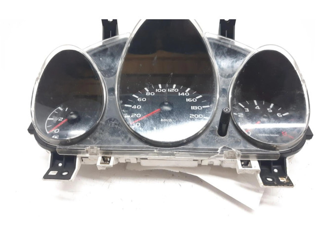 Přístrojová deska Mitsubishi Colt CZ3 MN148888