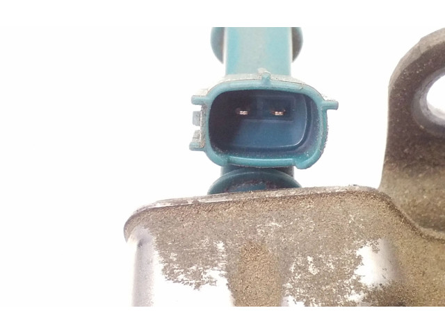 Vstřikovací lišta 2325037021 Toyota Prius+ (ZVW40)