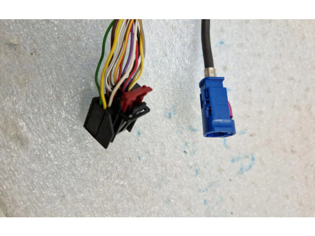 Zpětné zrcátko Volkswagen Touareg II 2014 A2125402