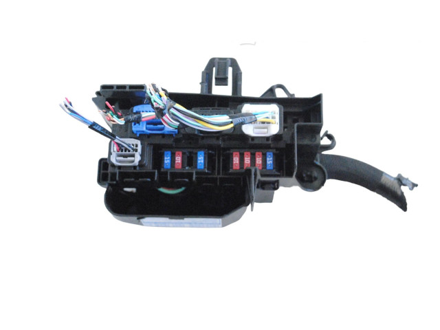 Pojistková skříňka Lexus ES 250 - 300 - 330 2019