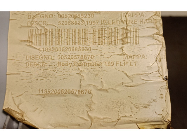 Pojistková skříňka Řídící jednotka BSM 00520578670   Fiat Punto (199) 2017