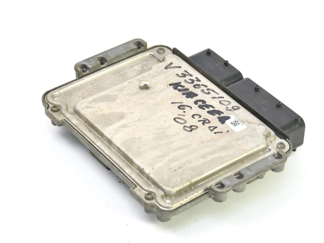 Řídící jednotka 391032A710, 39103-2A710 KIA Ceed 2008