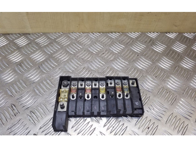 Pojistková skříňka 7H6970187, 7H0937550 Volkswagen Transporter - Caravelle T5 2005