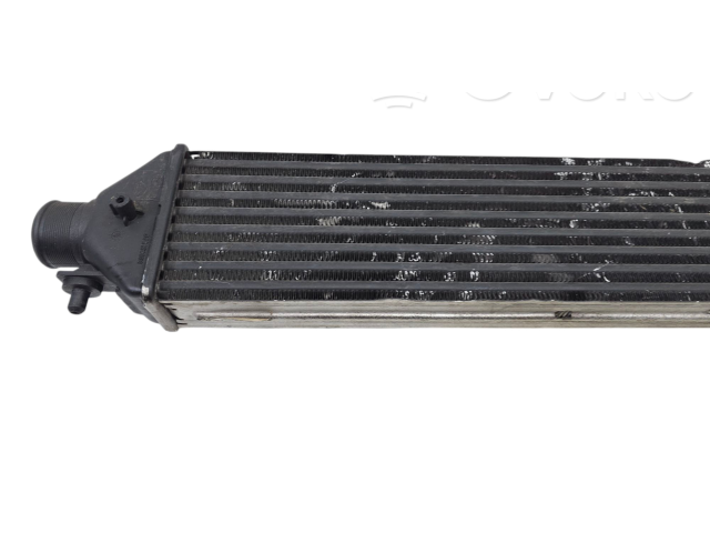 Интеркулер 50539340, 50532811 Alfa Romeo Giulietta