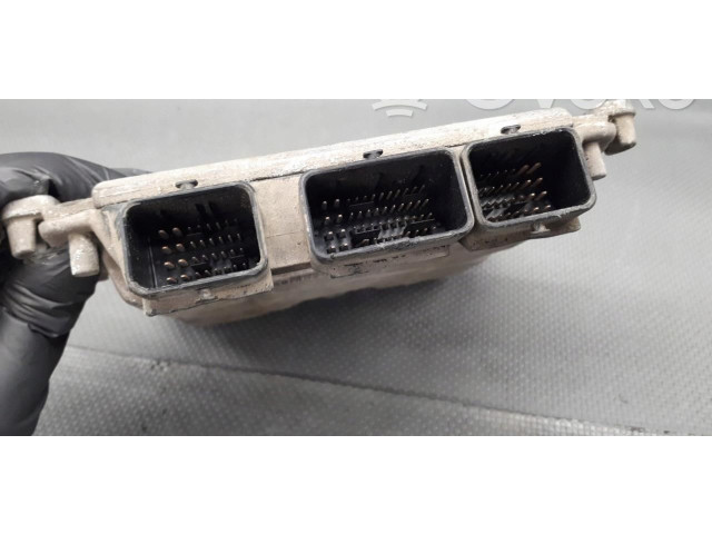 Блок управления двигателем Блок управления 9642014880 Peugeot 306