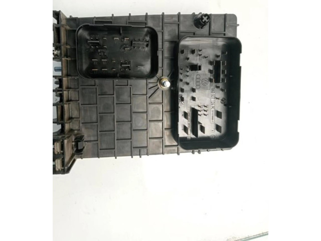 Pojistková skříňka 1K0937124J, 1K0937124J Seat Altea