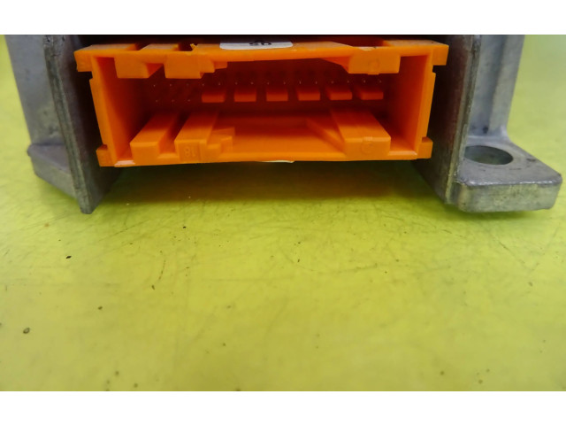 Блок управления надувных подушек 550539100   Peugeot  306   -  года