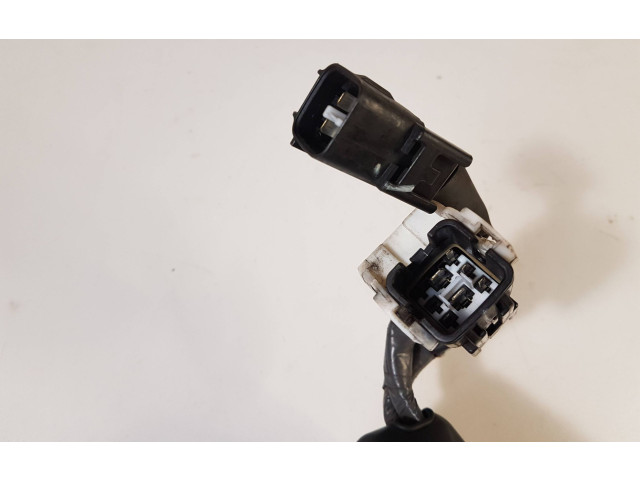 Блок предохранителей  3811910020, 1567003280   Subaru Tribeca    