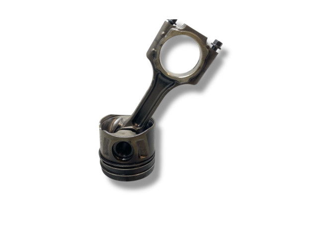 Píst A22DM Opel Antara A 22 DM