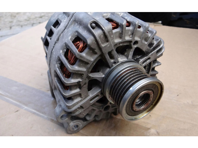 Генератор 04L903027A Audi Q5 SQ5