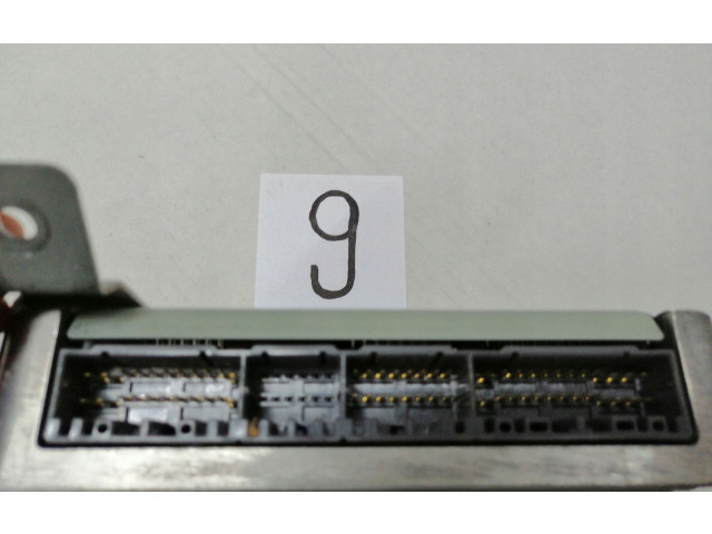 Блок управления двигателя 0797006330   Mazda 323 F