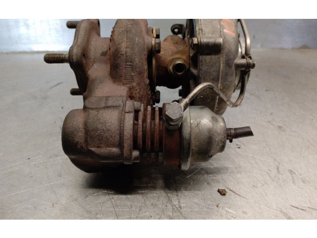  Турбина Volvo V70  53141515792, 8601639   для двигателя D5252T      