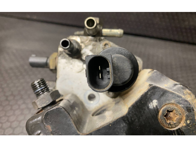 Топливный насос